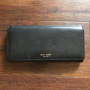 Classic Black and Tan Kate Spade Wallet